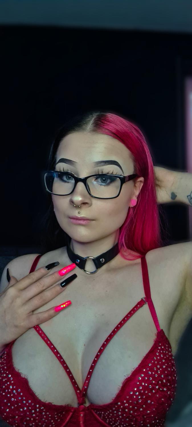 Mrs_darkness's media