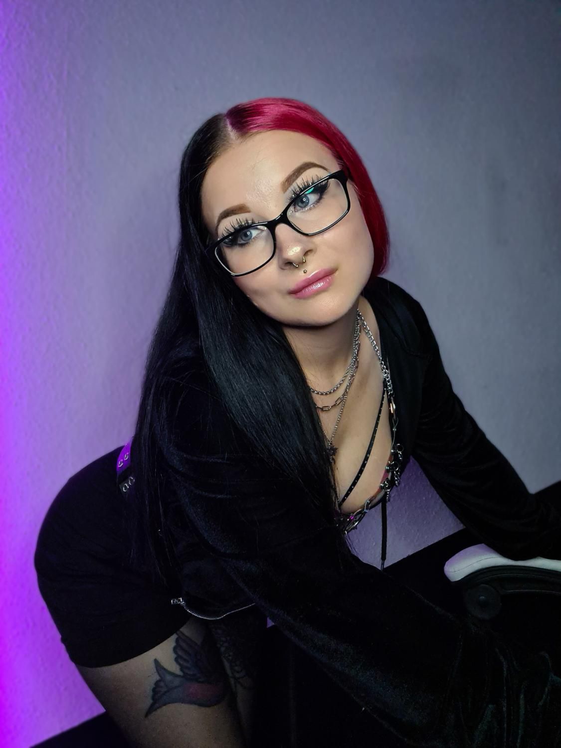 Mrs_darkness's media