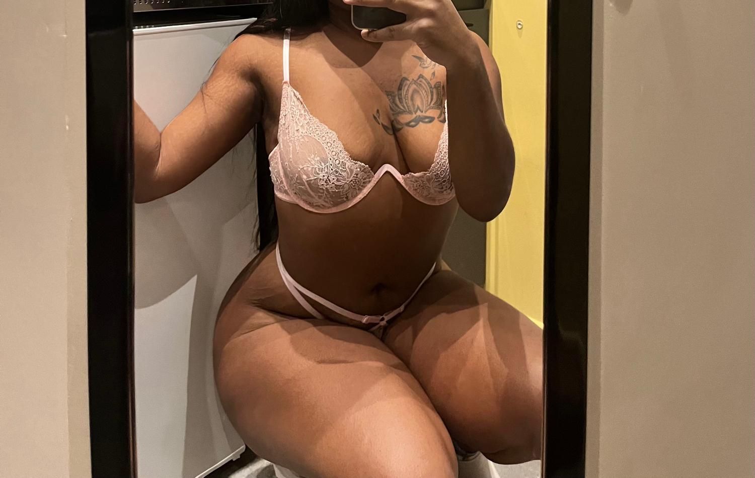 Mya_b's media