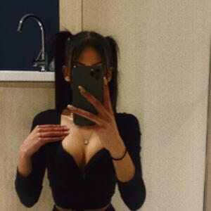 Mya-gfe's media