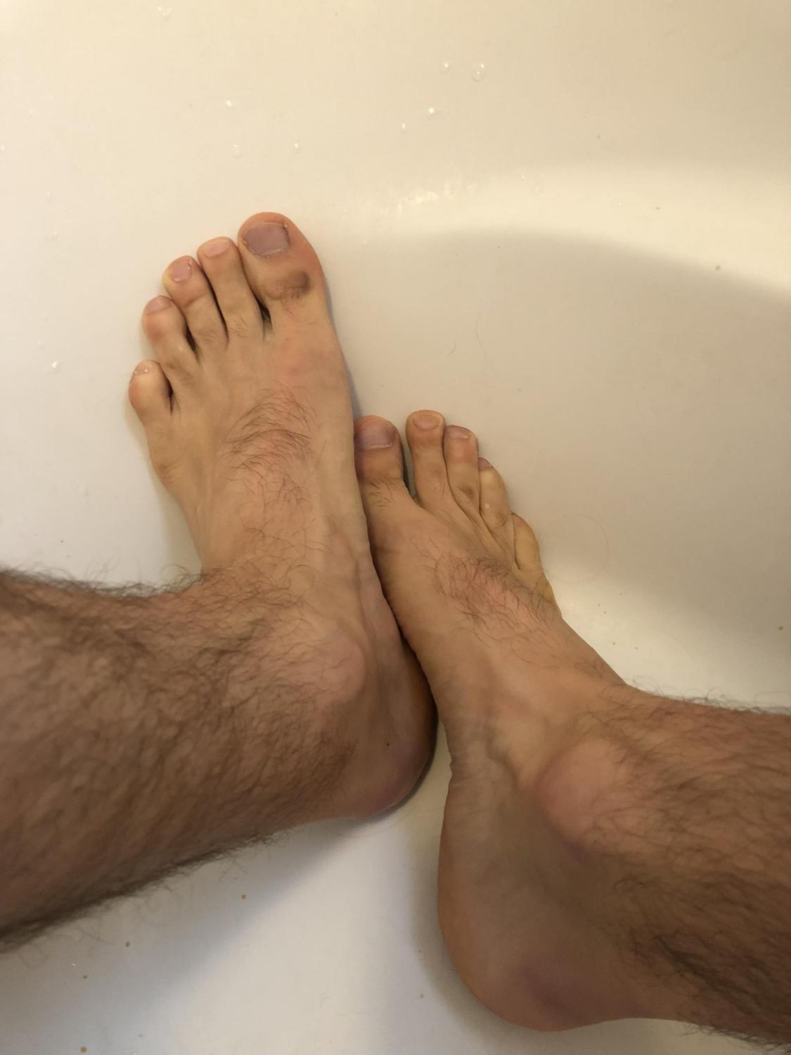 _myextradeliciousfeet_'s media