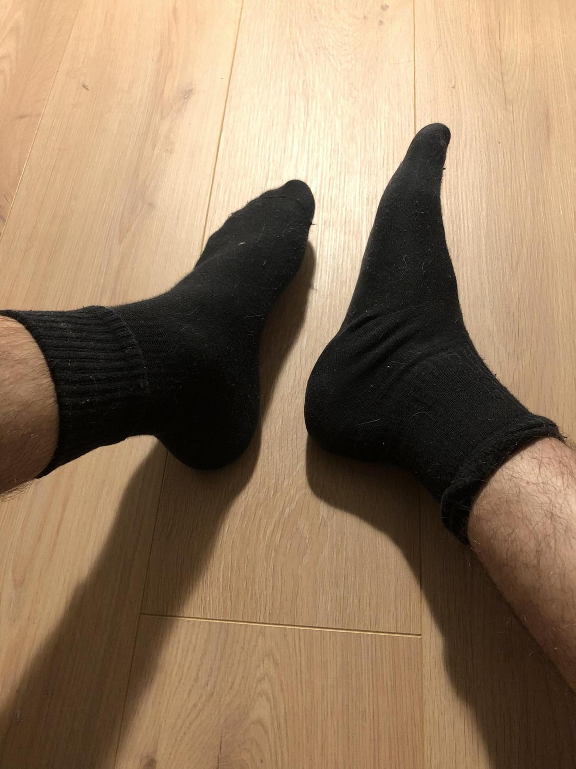 _myextradeliciousfeet_'s media