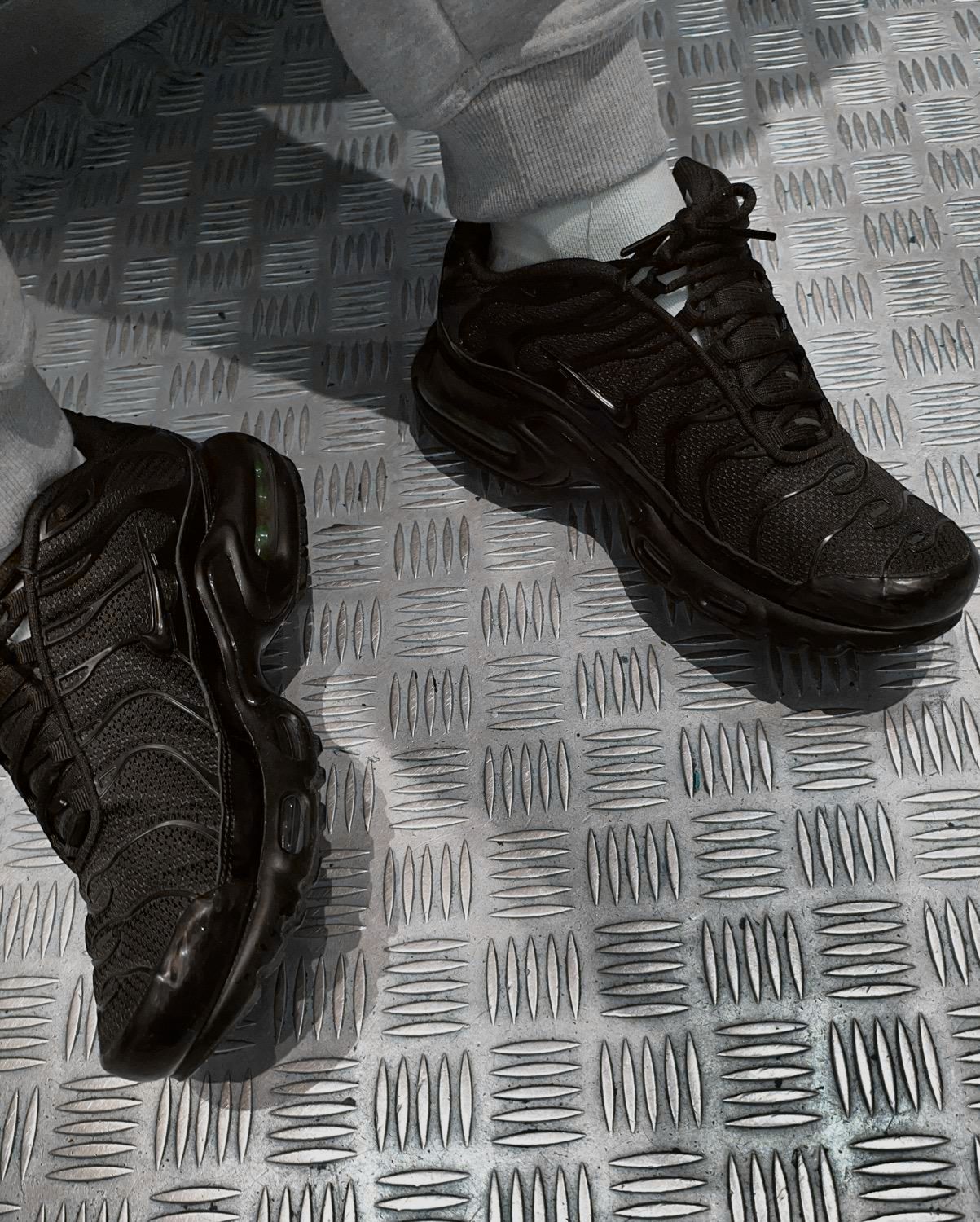 Myfeets_12345's media