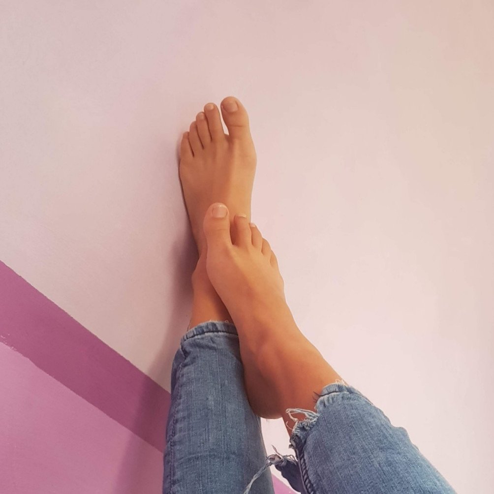 Myfeetyourdream's media