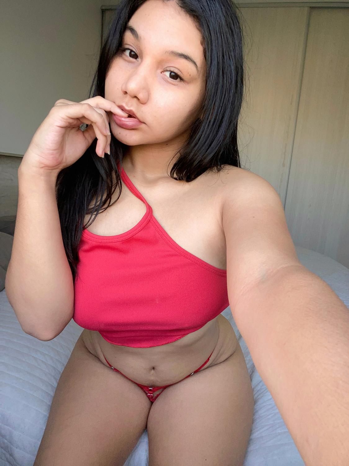 Mykittyluna's media
