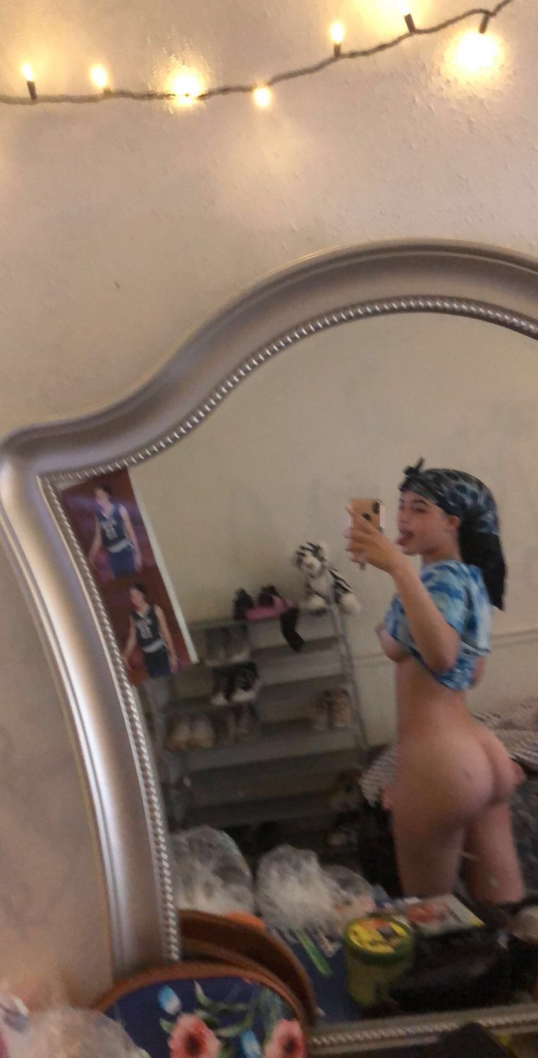 Mylightskinnude's media