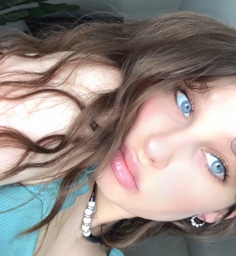 Mysterybrunette's media