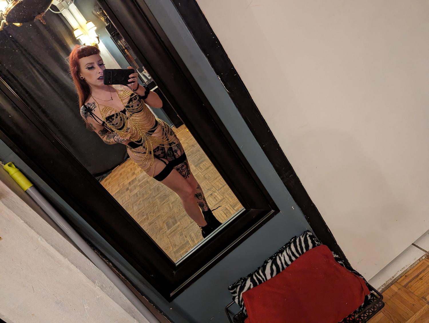 Mystiqueen's media