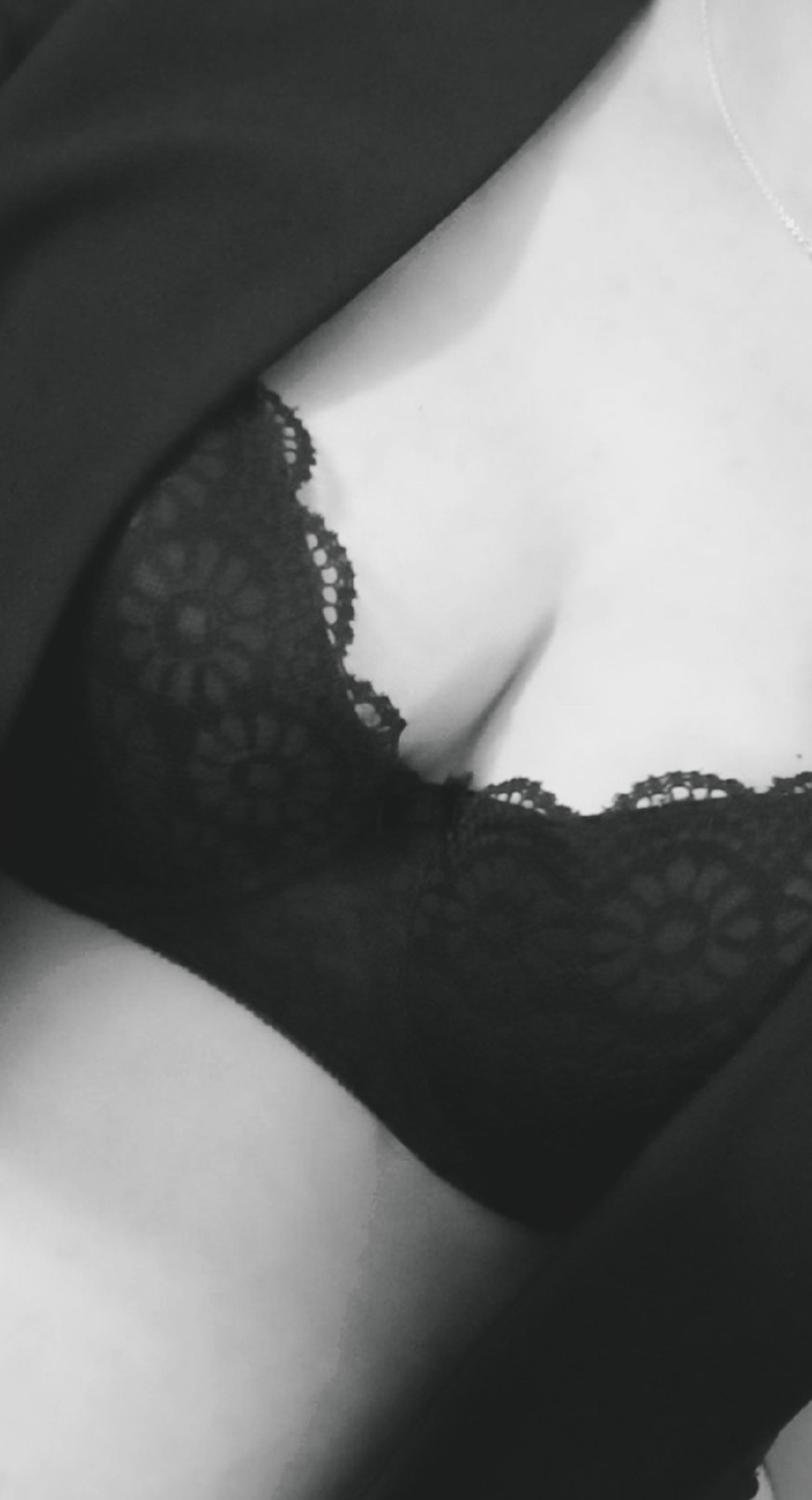 Mzllecoquine's media