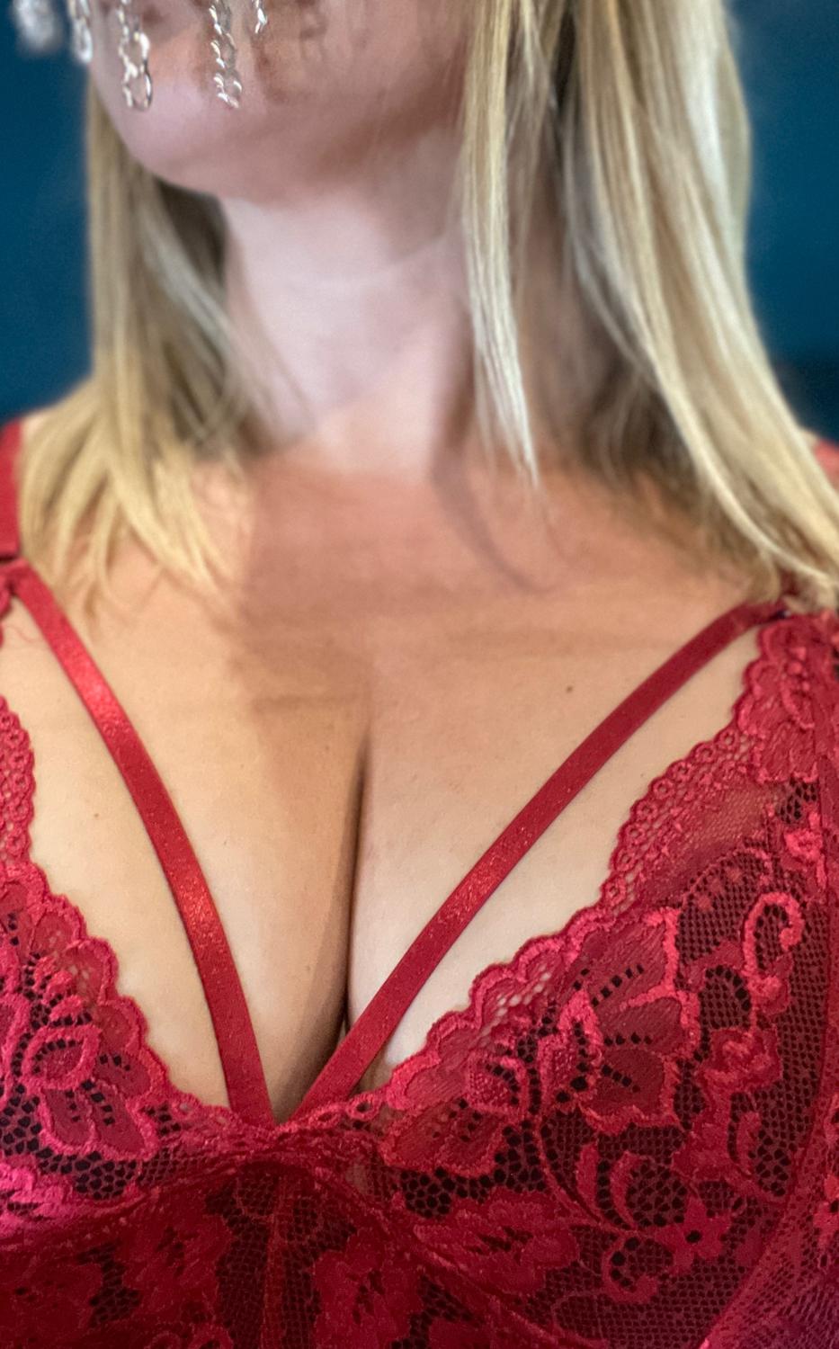 Natasha_la_milf's media