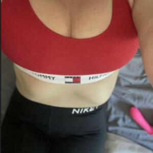 Natasha_la_milf's media