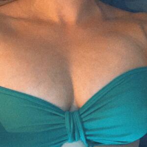 Natasha_la_milf's media