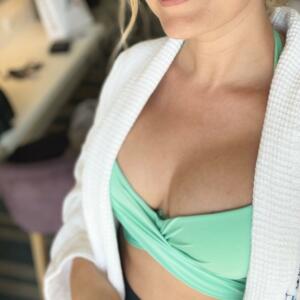 Natasha_la_milf's media