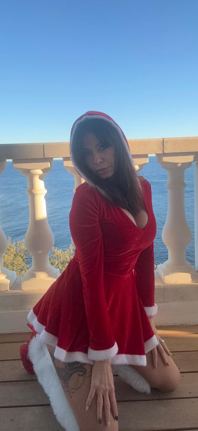 Nathaliegabano's media