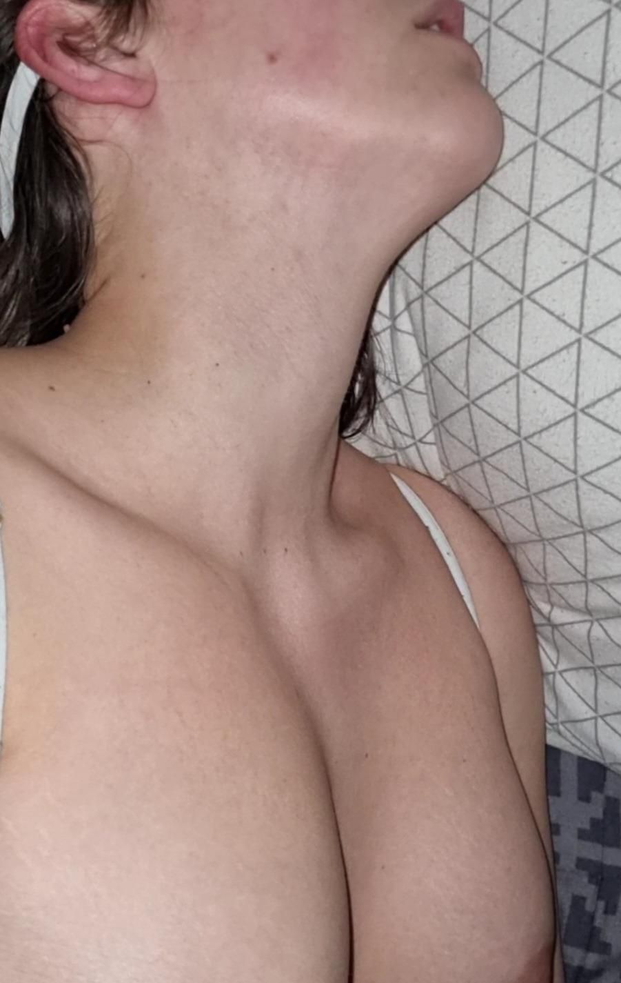 Naturelboobs's media