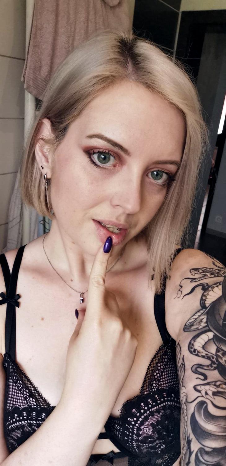 Naughty_doll's media