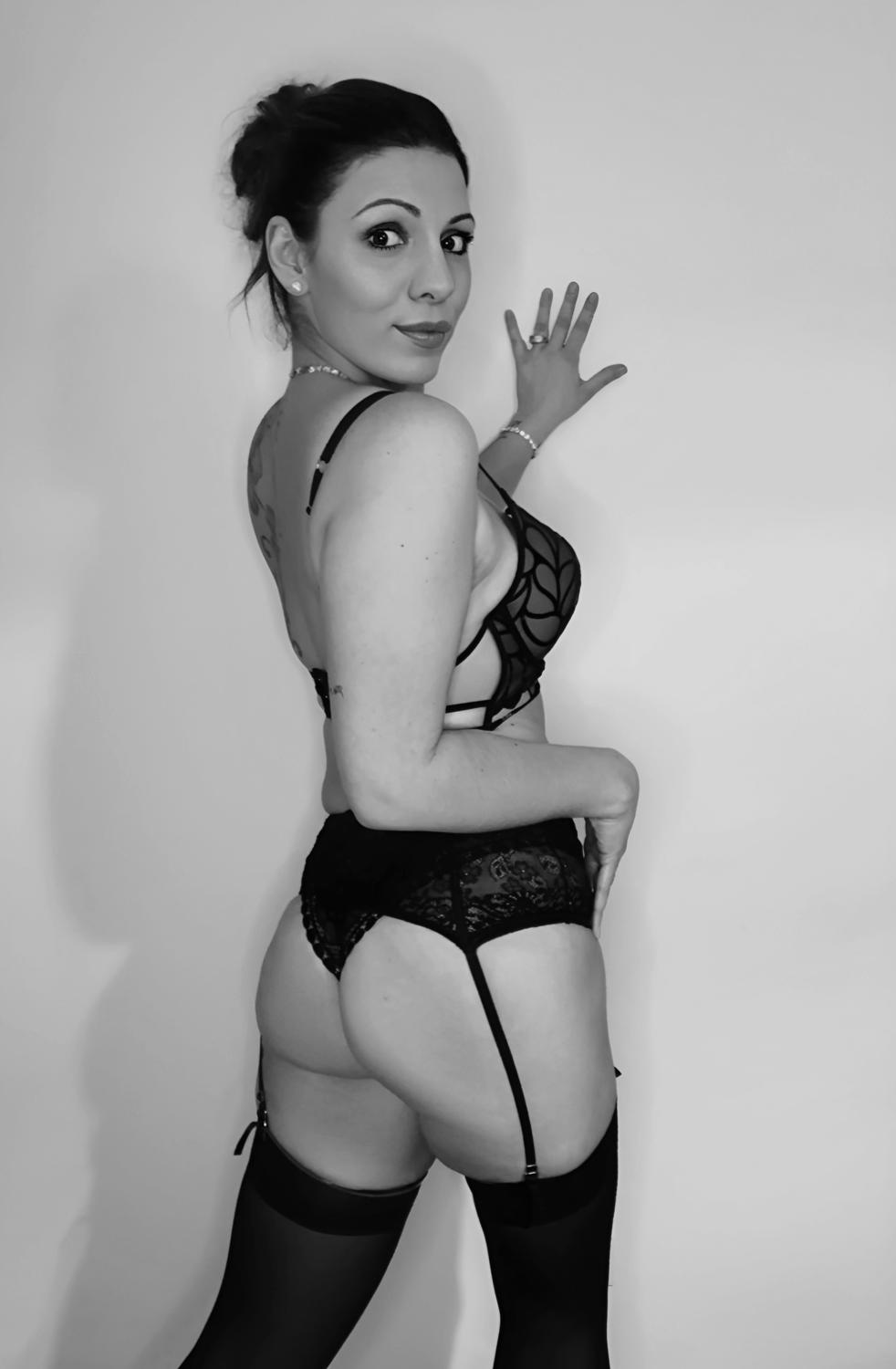 Naughty_nurse57's media