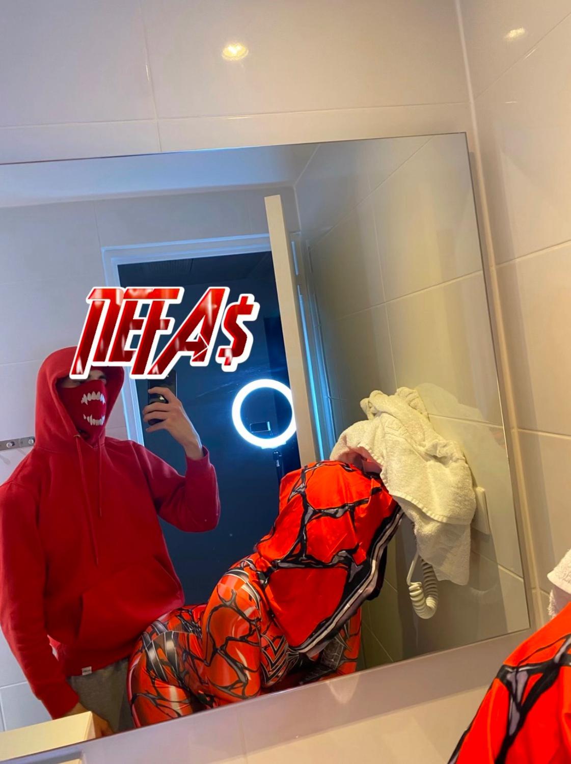 Nefas's media