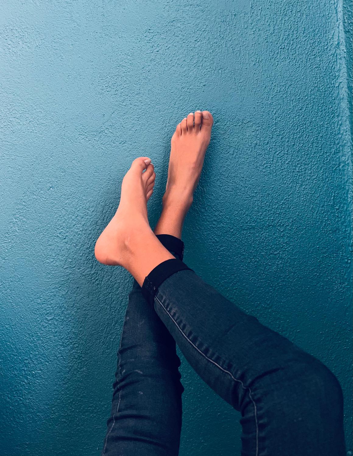 Nesto-feet84's media