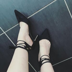 Niaafeet's media