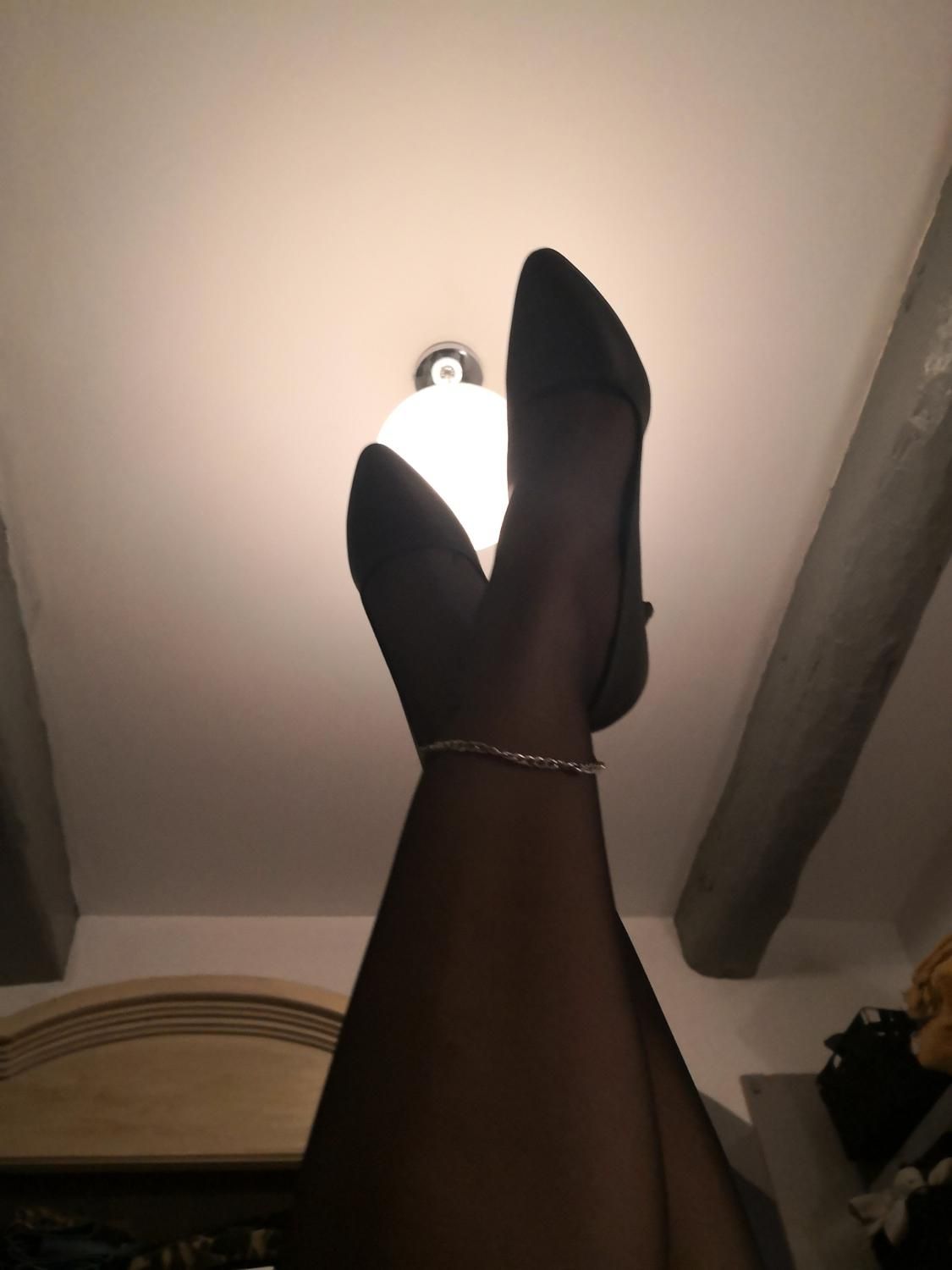 -nicoetcaro-'s media