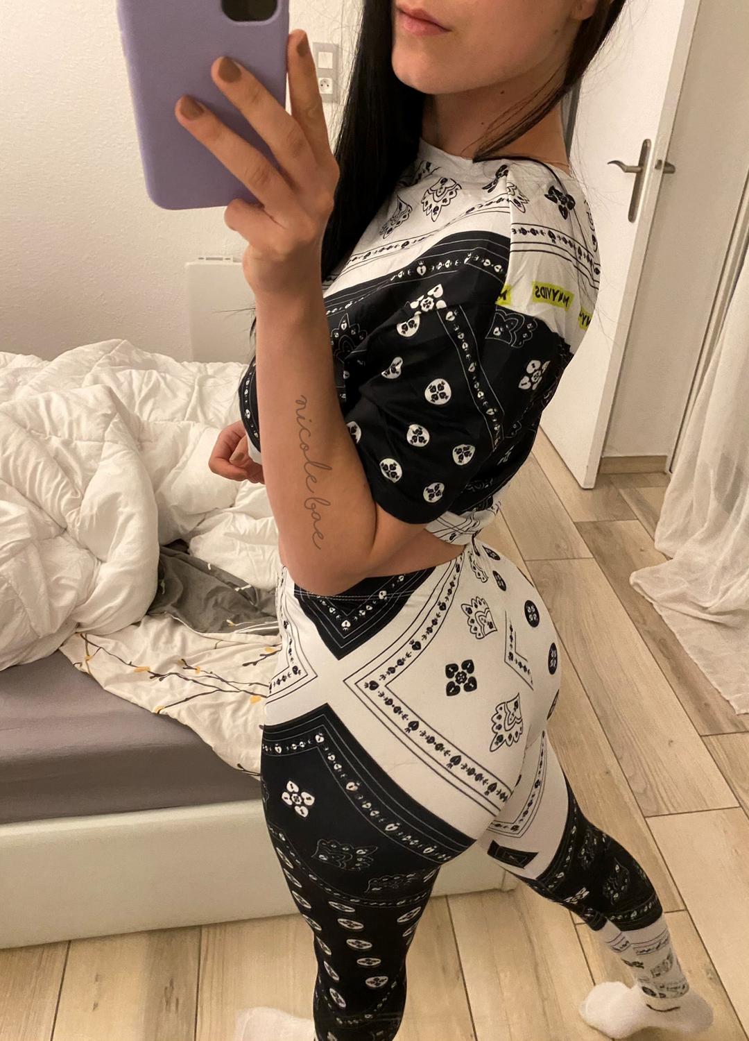 Nicole_bae's media