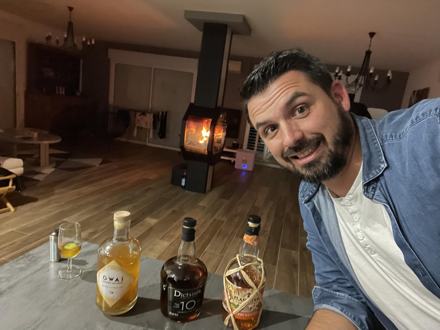 Nicoolala's media