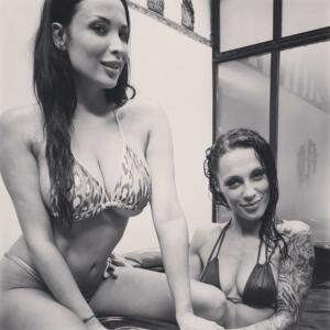 Nikitabellucci's media