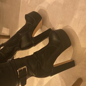 Nikkiheels22's media