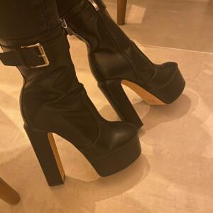 Nikkiheels22's media