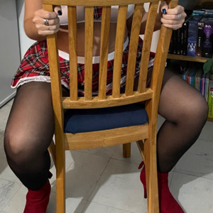 Ninaee's media