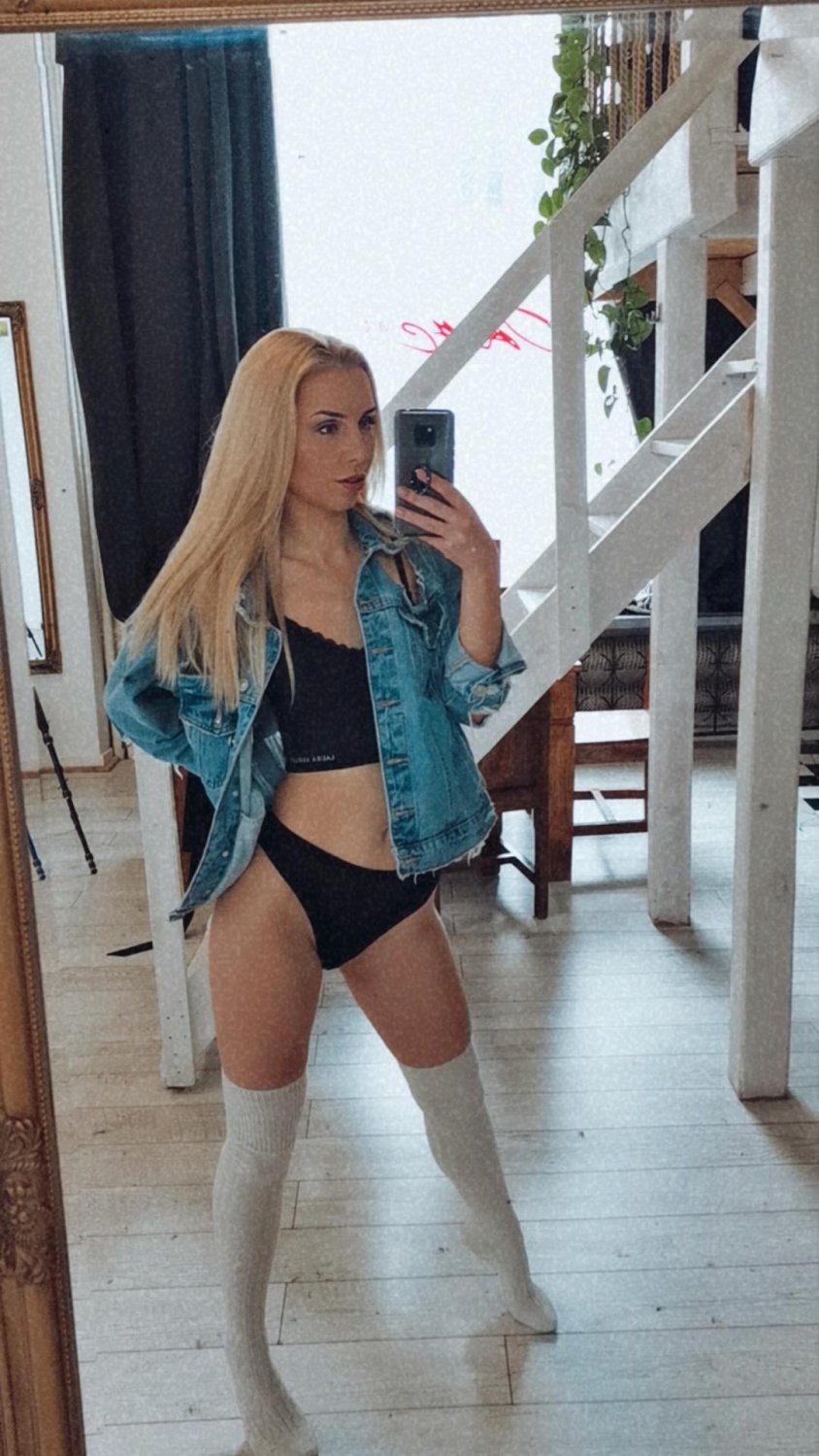 Notyourdreamgirl's media
