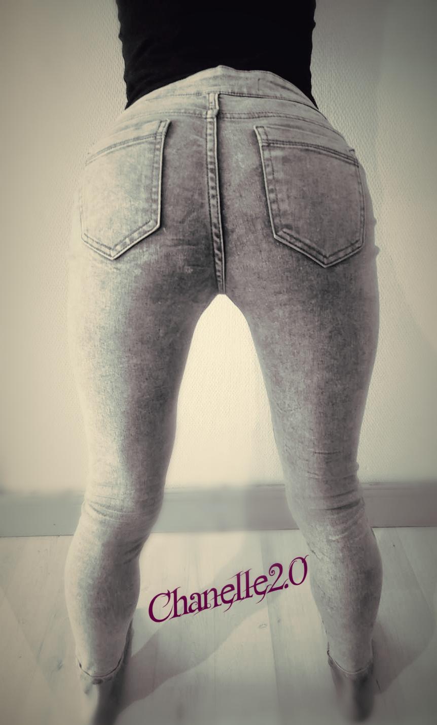 Nude_chanel_2_0's media
