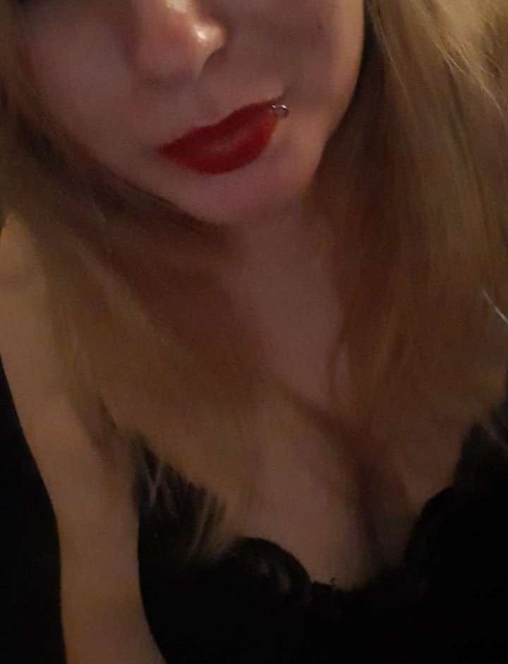 Nude_chloe's media
