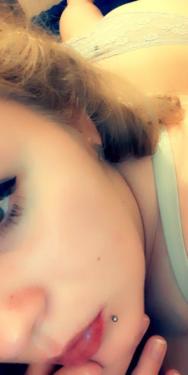 Nude_chloe's media