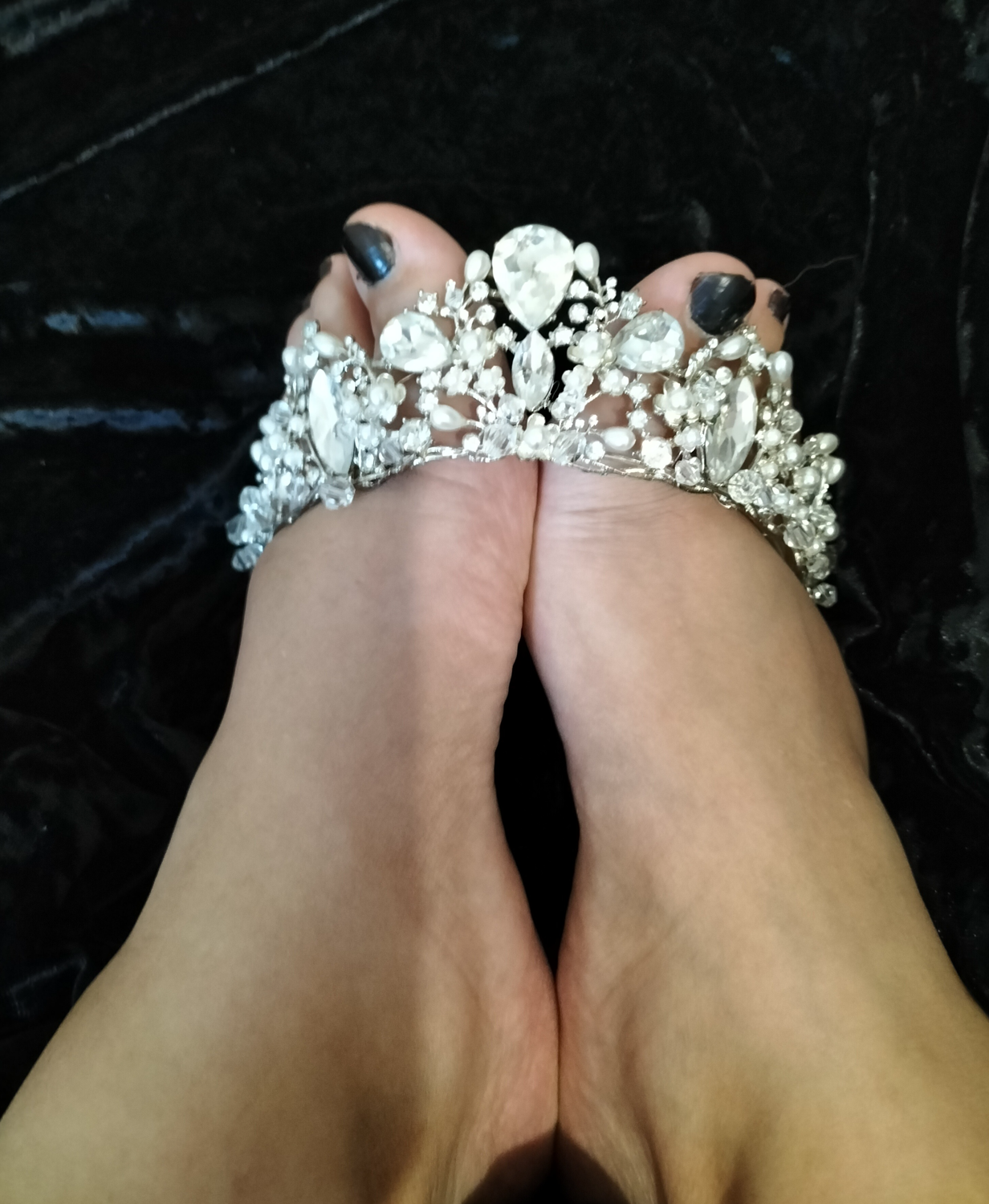 Ocifeet's media