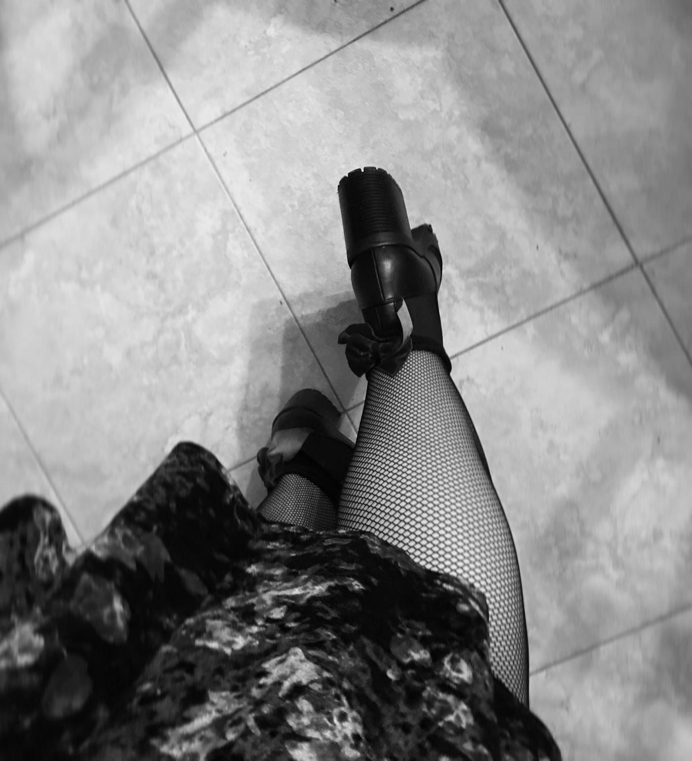 Oh_myfeet_'s media
