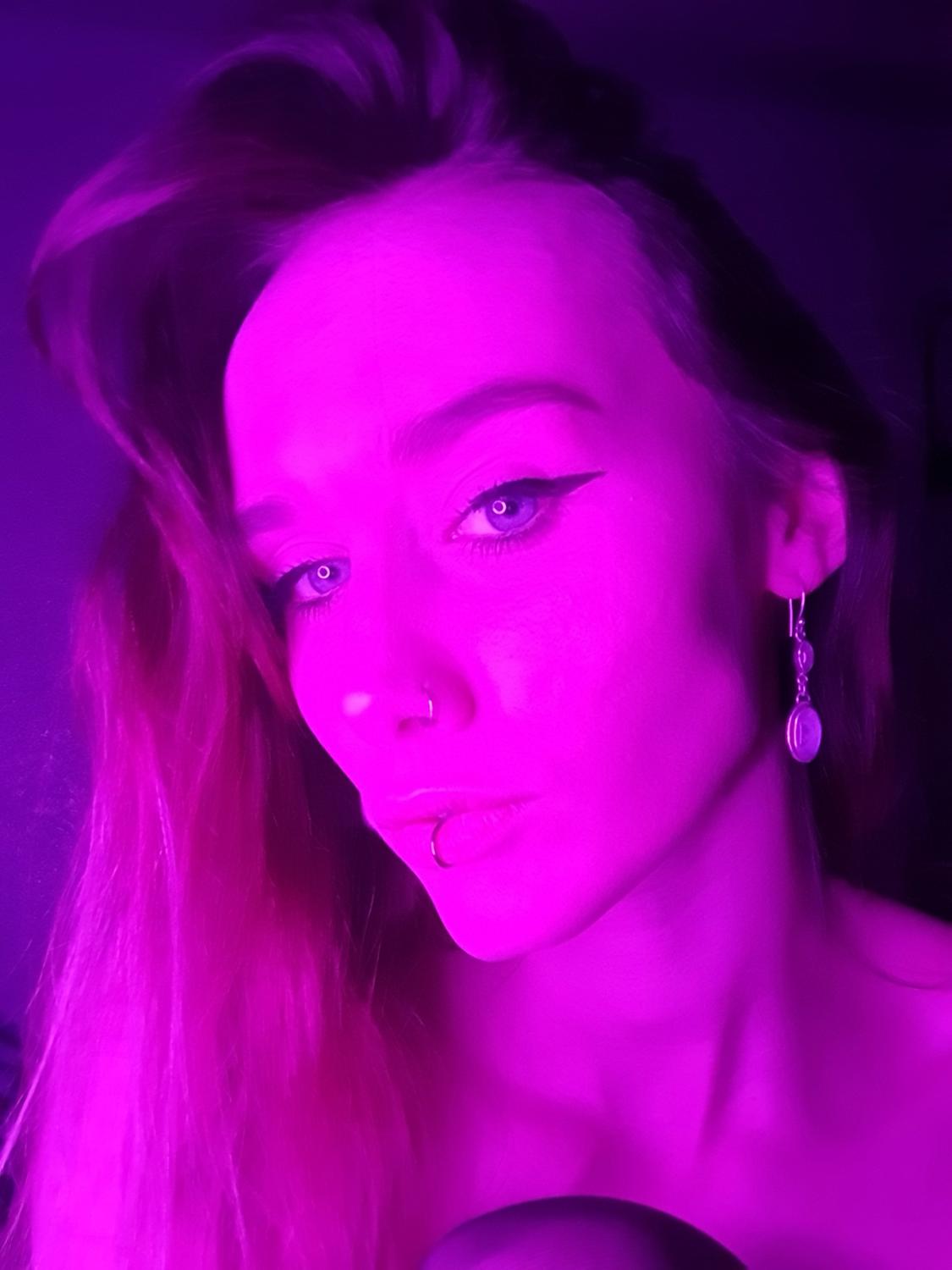 Oksana18's media