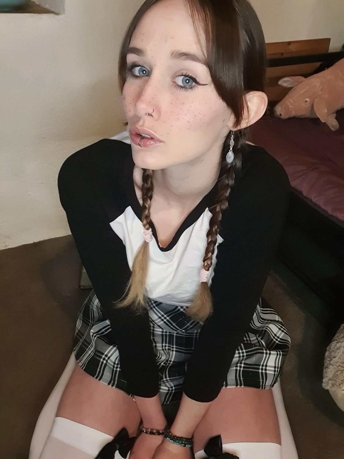 Oksana18's media