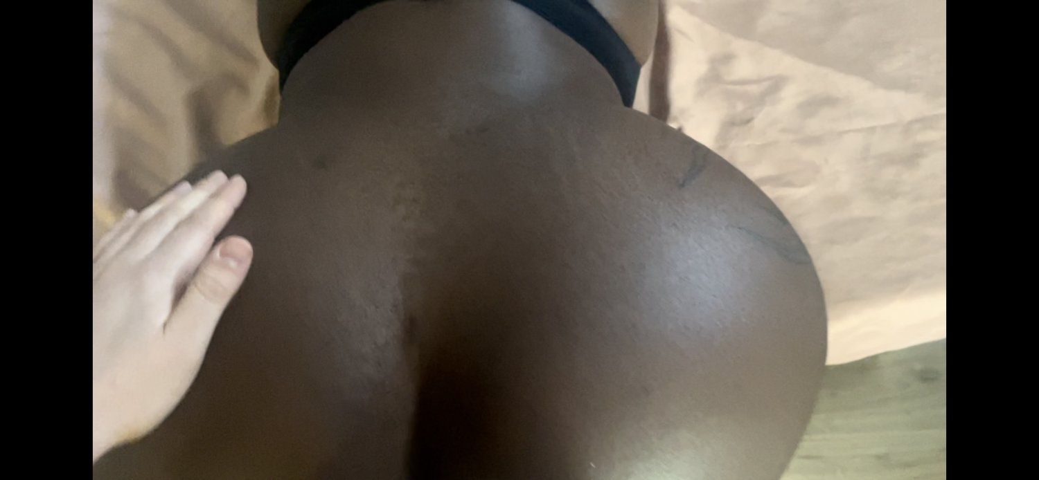 Oliviaollyebony's media