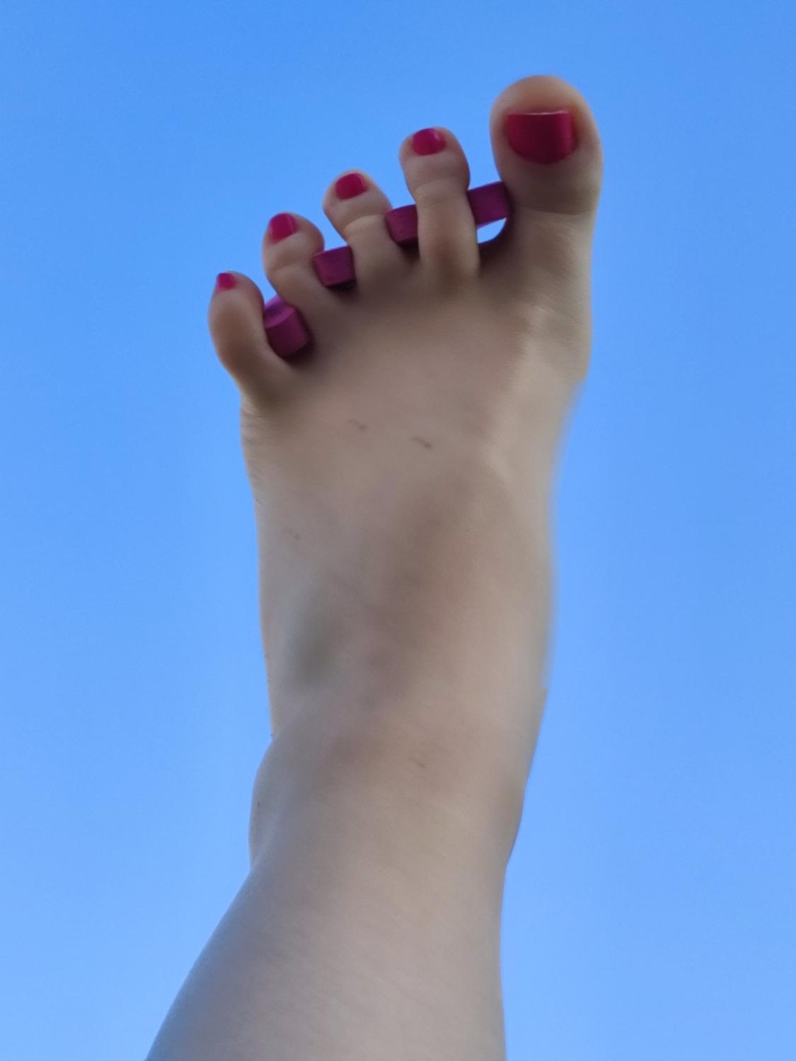 On_tiptoes's media
