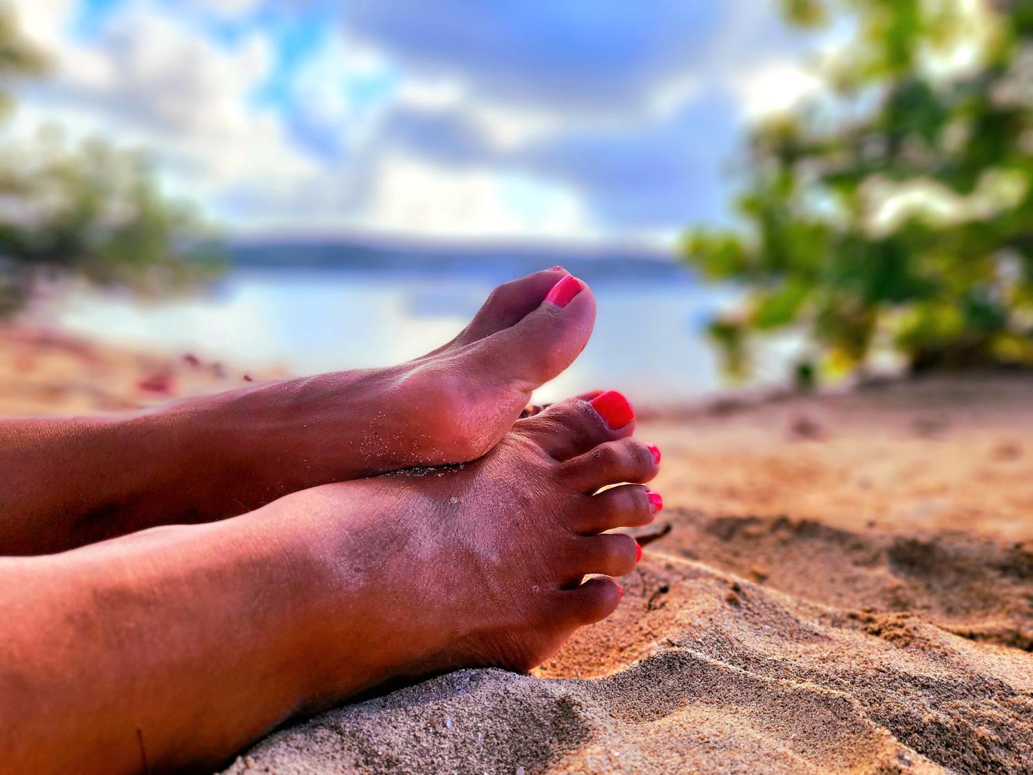 Only_my_feet's media