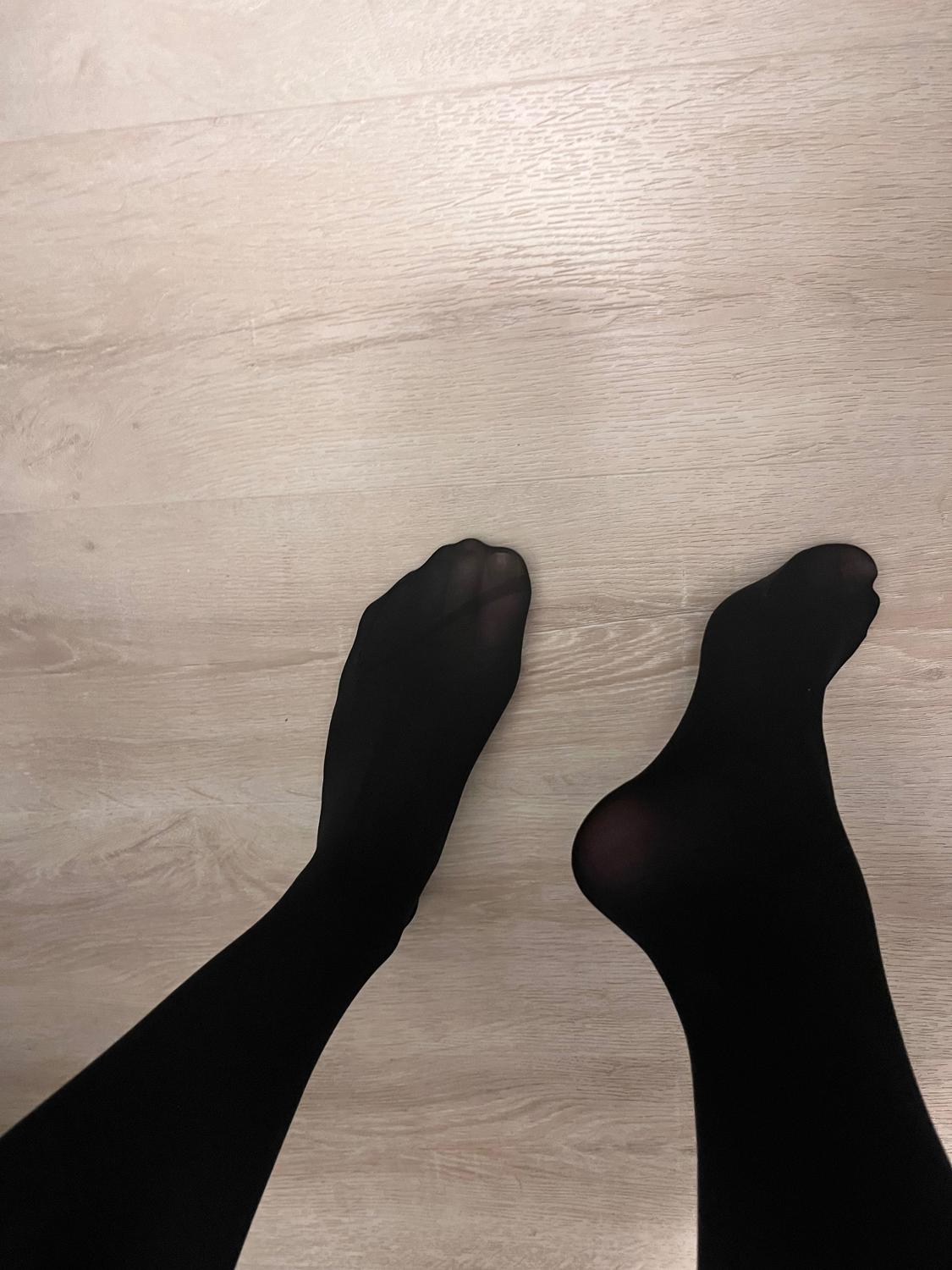 Onlypieds14's media