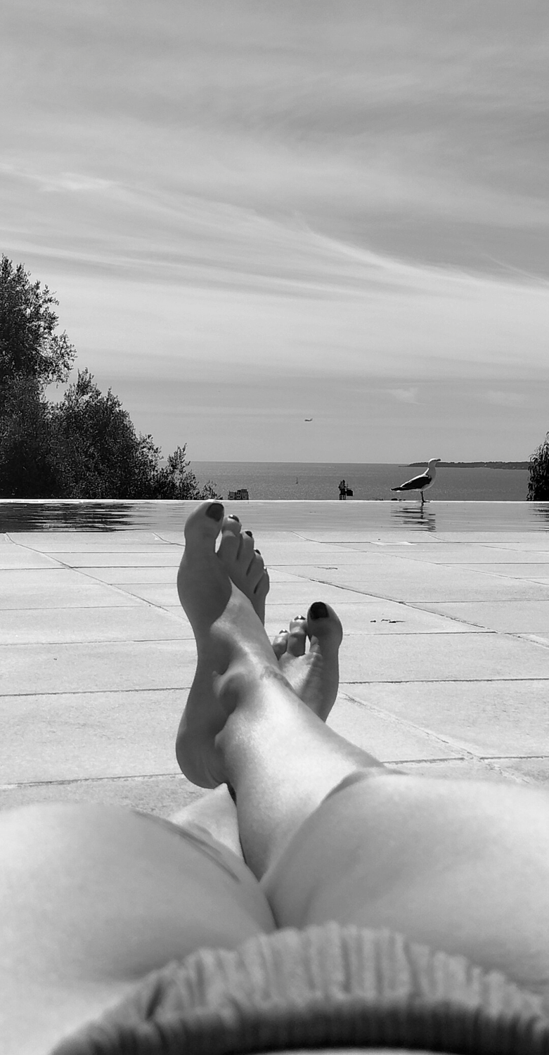 Onlywildfeet's media