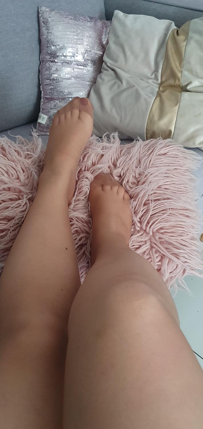 Pantytoes's media