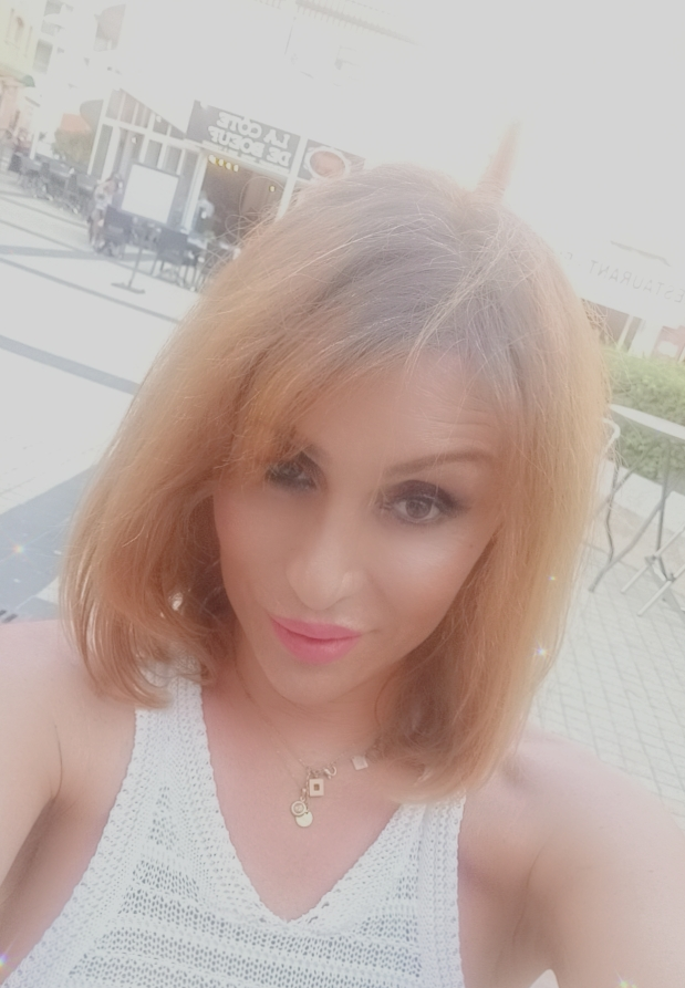 Parischou_'s media