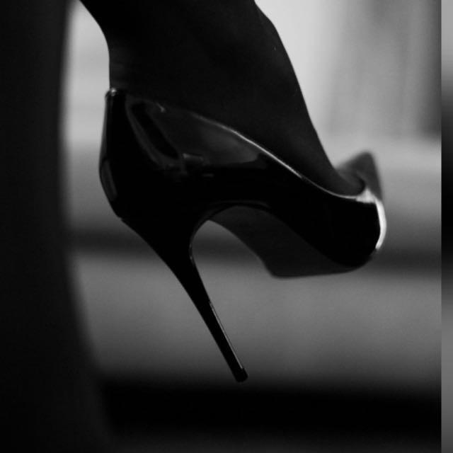 Parisluxuria's media