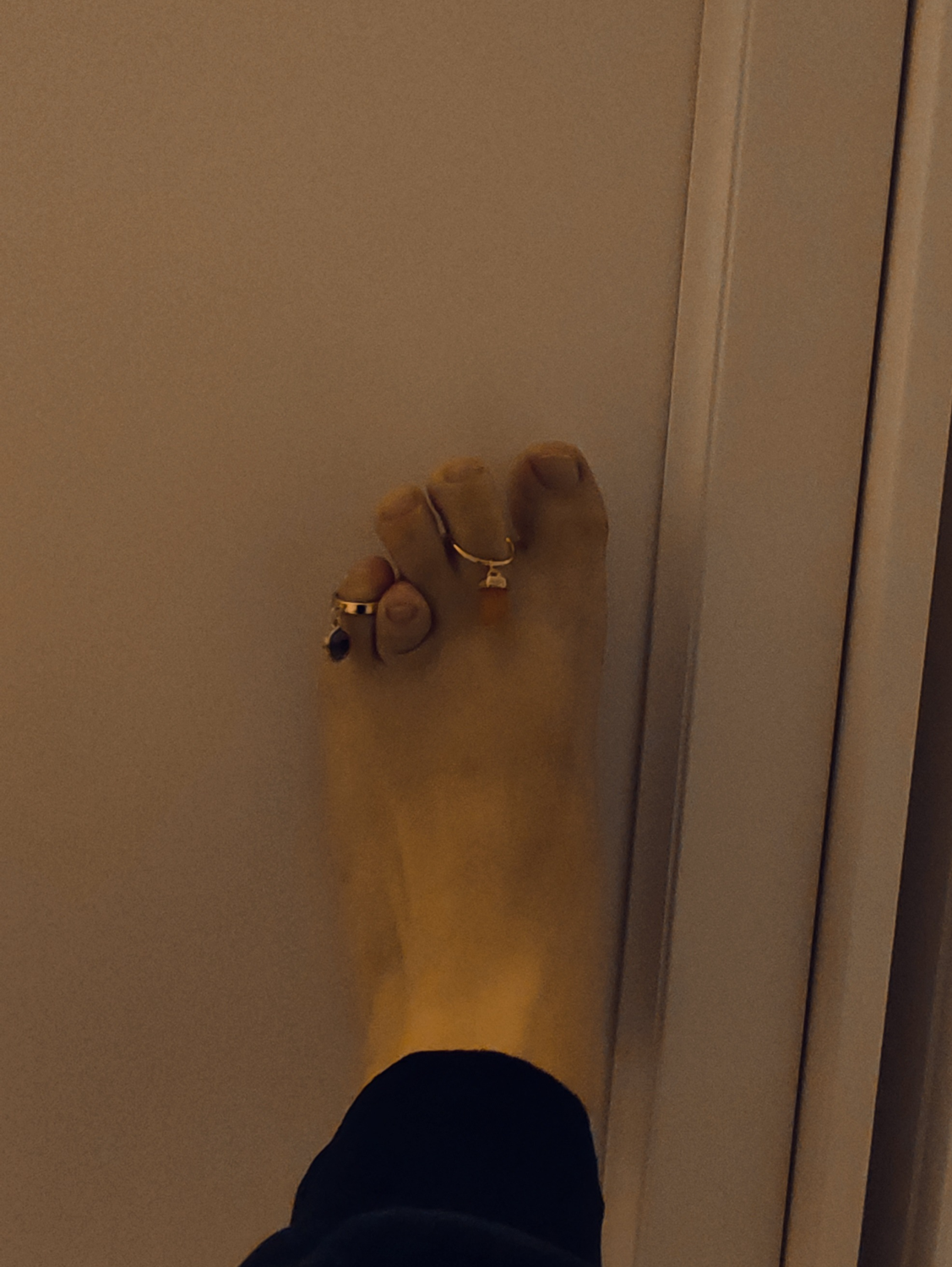 Particularyfeet's media