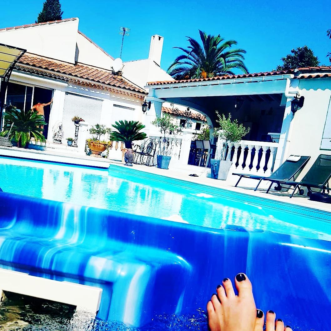 Paulinaxfeet's media