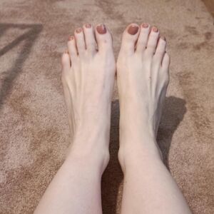 Pauwleens_feet's media